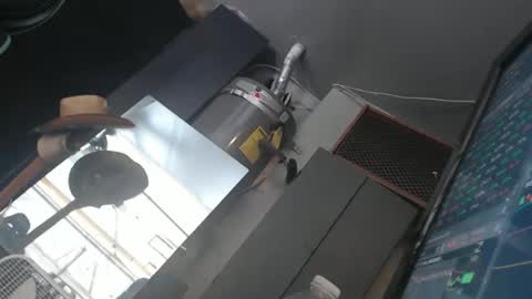 Snapshot of handystud33 chatting on 04-30-26, 04:13 handystud33 online show from 04-30-26, 04:13