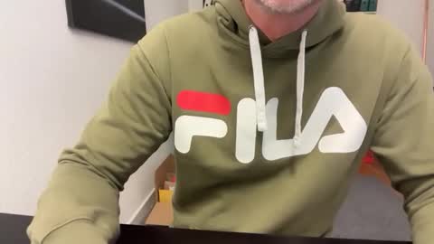 Snapshot of hankmoody6 chatting on 12-05-25, 07:50 hanky online show from 12-05-25, 07:50