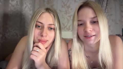 Snapshot of hanky_moon chatting on 02-06-26, 09:40 Sweden online show from 02-06-26, 09:40