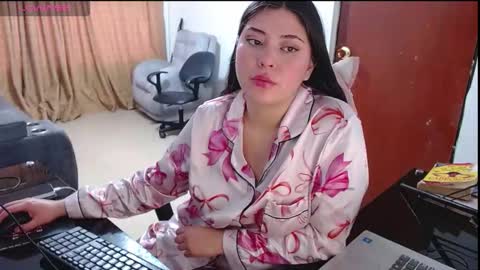 Hanna online show from 11-13-25, 08:52