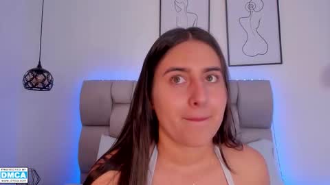 hanna__evans_ online show from 03-14-26, 11:48