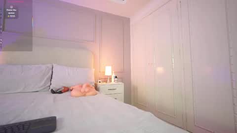 Snapshot of hanna__w chatting on 10-30-25, 03:19 hanna online show from 10-30-25, 03:19