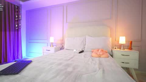 Snapshot of hanna__w chatting on 11-02-25, 03:09 hanna online show from 11-02-25, 03:09