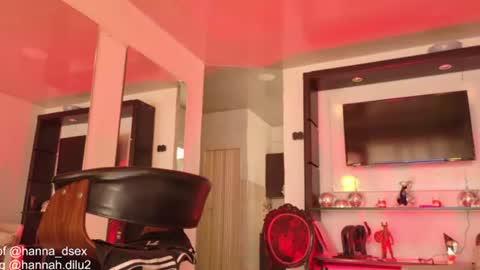 Snapshot of hanna_dilu chatting on 07-19-26, 05:38 hannah dilau online show from 07-19-26, 05:38