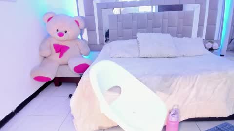  im Hanna online show from 03-05-25, 03:29