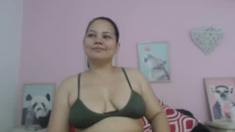 Snapshot of hanna_grray chatting on 03-10-25, 12:04 Hanna online show from 03-10-25, 12:04