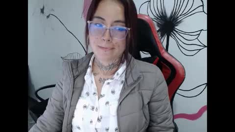 Snapshot of hanna_hot77 chatting on 05-19-26, 10:27 mara online show from 05-19-26, 10:27