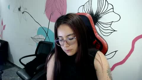 Snapshot of hanna_hot77 chatting on 07-14-26, 09:31 mara online show from 07-14-26, 09:31