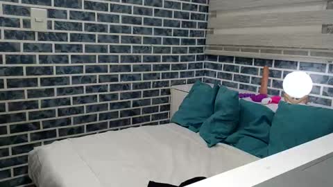 hanna_moons online show from 04-09-26, 06:19