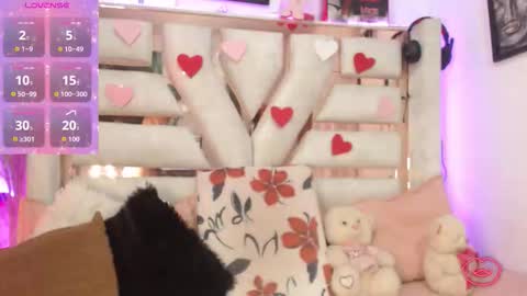 Snapshot of hanna_plum chatting on 10-02-25, 03:13 hanna_plum online show from 10-02-25, 03:13