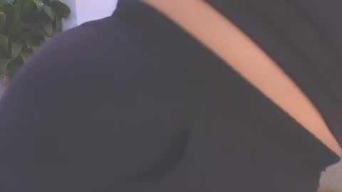 Snapshot of hanna_squirt_1 chatting on 07-22-26, 10:40 HANNA SOFIA online show from 07-22-26, 10:40