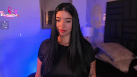 Snapshot of hanna_vasquez chatting on 10-02-25, 08:05 Hanna online show from 10-02-25, 08:05