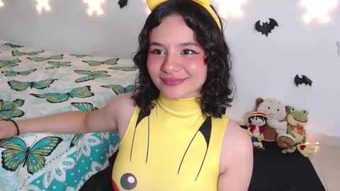 Hanna online show from 11-15-25, 01:03