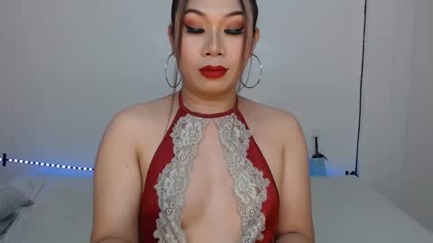 Hannah online show from 02-01-25, 02:37