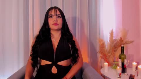 Hanna Brunn  online show from 12-31-24, 07:40