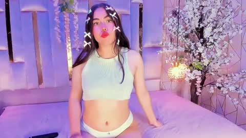 hannacollins_2 online show from 10-02-25, 01:29