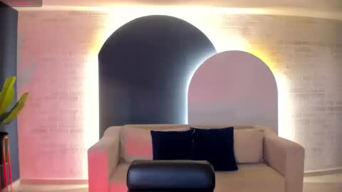 Snapshot of hannaconnor_ chatting on 09-11-25, 03:39 Hanna Connor online show from 09-11-25, 03:39