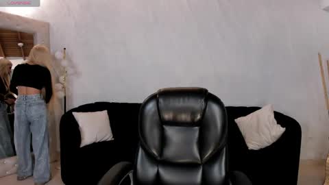  Hanna Connor  online show from 05-12-26, 09:12