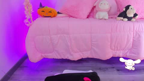 Snapshot of hannacutegod chatting on 10-28-25, 05:33 hannacutegod online show from 10-28-25, 05:33