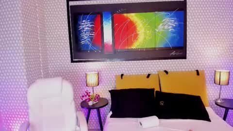 Hanna online show from 09-30-25, 03:44