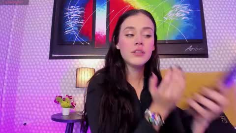 Hanna online show from 11-20-25, 03:39