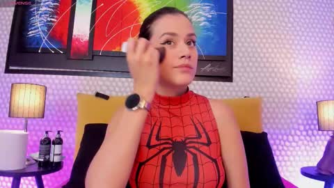 Hanna online show from 11-28-25, 03:42