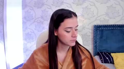 Snapshot of hannagh1_ chatting on 07-12-26, 05:59 online show from 07-12-26, 05:59