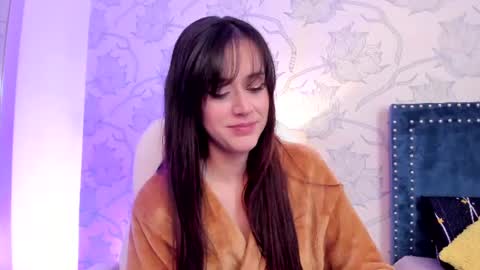 Snapshot of hannagh1_ chatting on 07-16-26, 06:14 online show from 07-16-26, 06:14