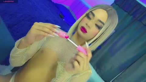 hannah backers online show from 10-27-25, 01:20