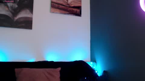 HannahHexx online show from 06-12-26, 02:21