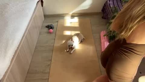 Snapshot of hannah_levis_ chatting on 03-13-26, 07:59 hannah levis online show from 03-13-26, 07:59