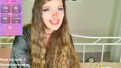 Snapshot of hannah_warren chatting on 12-16-25, 02:38 Kamila online show from 12-16-25, 02:38