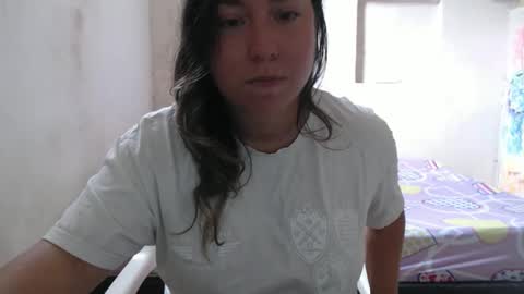 hannahevans2 online show from 04-27-26, 04:16