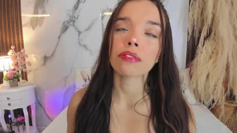 Snapshot of hannahill69 chatting on 11-04-25, 04:55 Hannahill69 online show from 11-04-25, 04:55