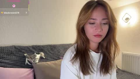 hannahinto online show from 10-31-25, 01:23