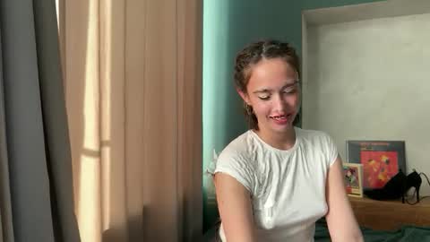 hannahinto online show from 04-17-26, 02:20