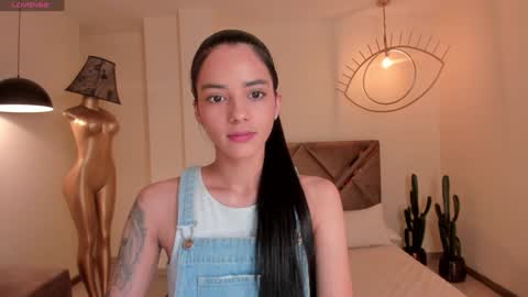 HANNAH J online show from 12-06-24, 05:33