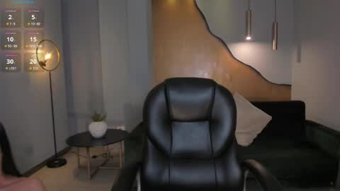 HANNAH J online show from 02-23-25, 07:49