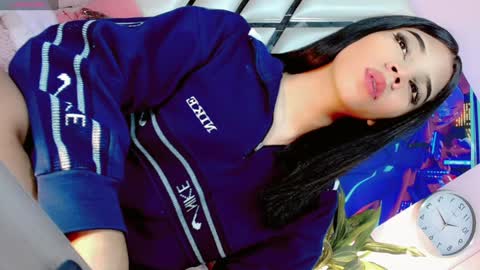 hannahsmit_ online show from 12-29-24, 05:21