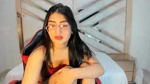 Hanna online show from 11-06-25, 03:51