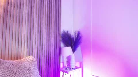 Snapshot of hannapaola chatting on 06-26-26, 10:36 HannaPaola online show from 06-26-26, 10:36