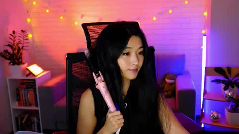 hannarosie online show from 10-02-25, 07:43