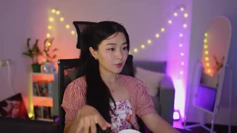 hannarosie online show from 07-20-26, 04:42