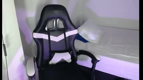 Snapshot of hannasmith_hot chatting on 02-05-26, 01:43 hanna online show from 02-05-26, 01:43