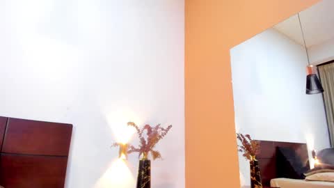 Snapshot of hannawarriorr chatting on 01-18-25, 04:04 Hanna Warrior online show from 01-18-25, 04:04