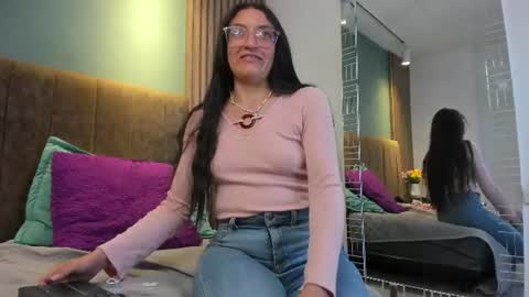 Snapshot of hannawen_ chatting on 06-18-26, 09:14 hannawen_ online show from 06-18-26, 09:14