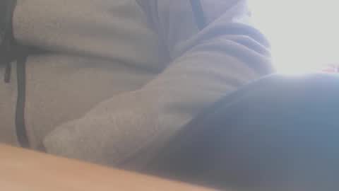 hannes_k online show from 04-21-26, 07:25