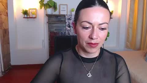 hannha1 online show from 08-02-26, 03:32