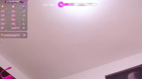 Snapshot of hannnasmith chatting on 01-10-25, 12:17 Hanna online show from 01-10-25, 12:17