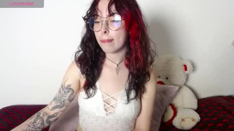 Snapshot of hanny_e chatting on 09-12-25, 03:06 hanny online show from 09-12-25, 03:06